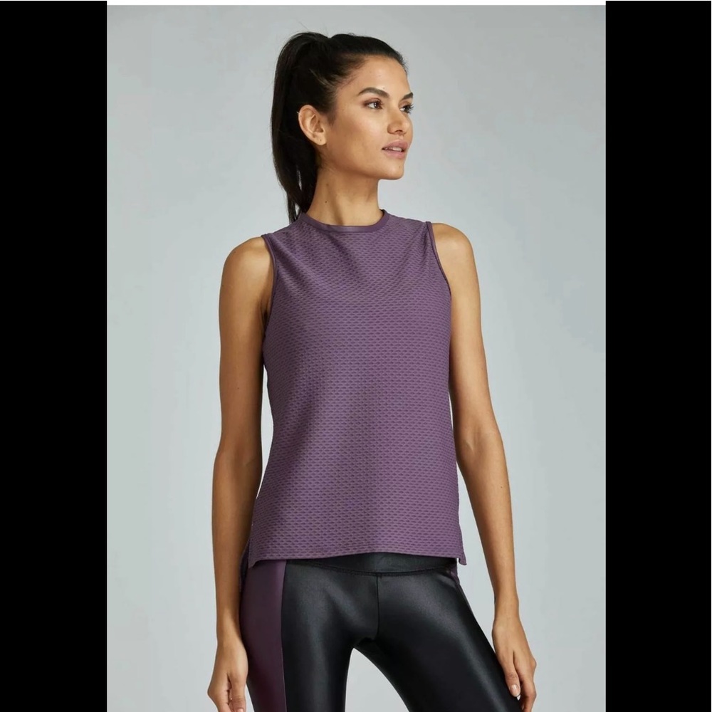 Noli Yoga Infinity Tank in Ultra Violet size L NWT